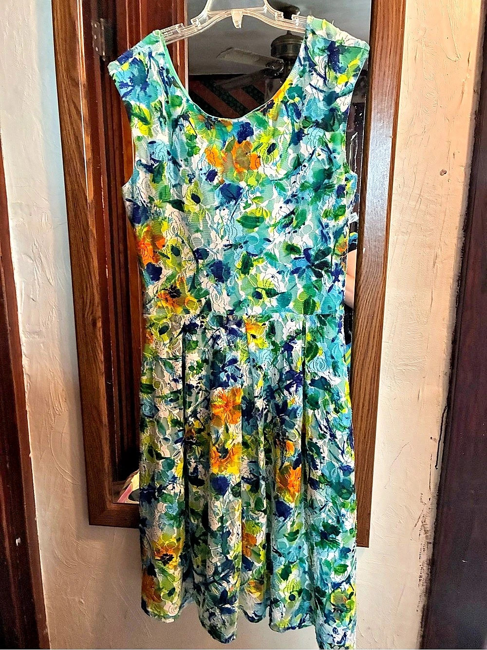 Covington Floral Midi Dress in Blue & Green Size 6